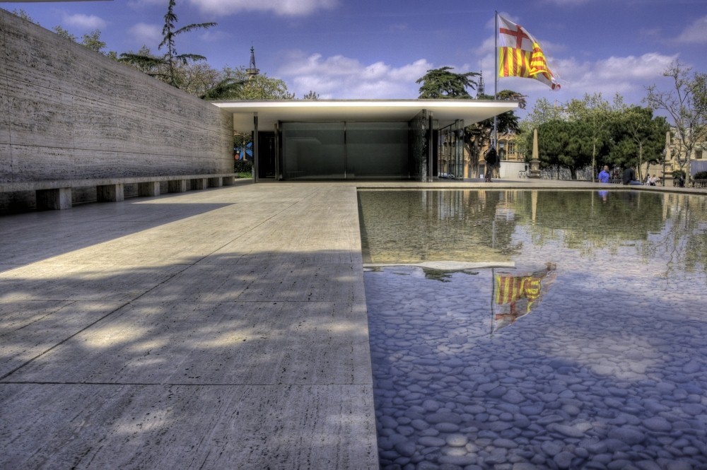 Barcelona Pavilion / Mies Van Der Rohe + Lilly Reich | Classics On Architecture Lab 27 Barcelona pavilion / mies van der rohe + lilly reich | classics on architecture lab