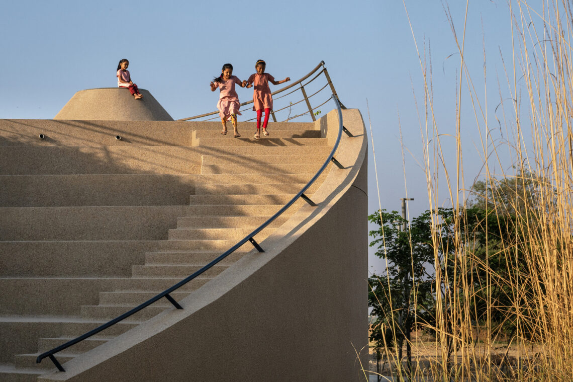 Habitat 0 community club / ra design studio