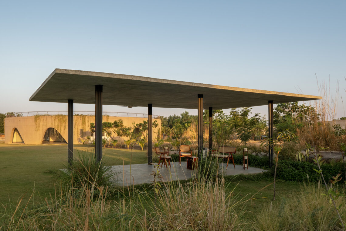 Habitat 0 community club / ra design studio