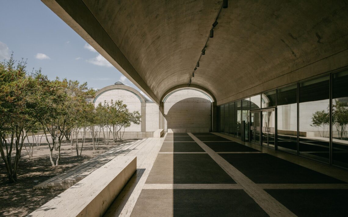 Kimbell Art Museum / Louis Kahn | Classics On Architecture Lab 45 Kimbell art museum / louis kahn | classics on architecture lab