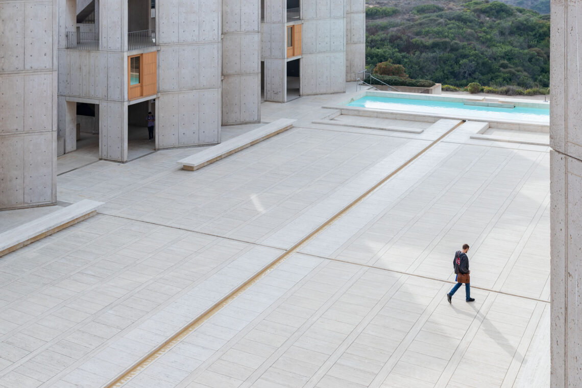Salk Institute / Louis Kahn | Classics On Architecture Lab 60 Salk institute / louis kahn | classics on architecture lab