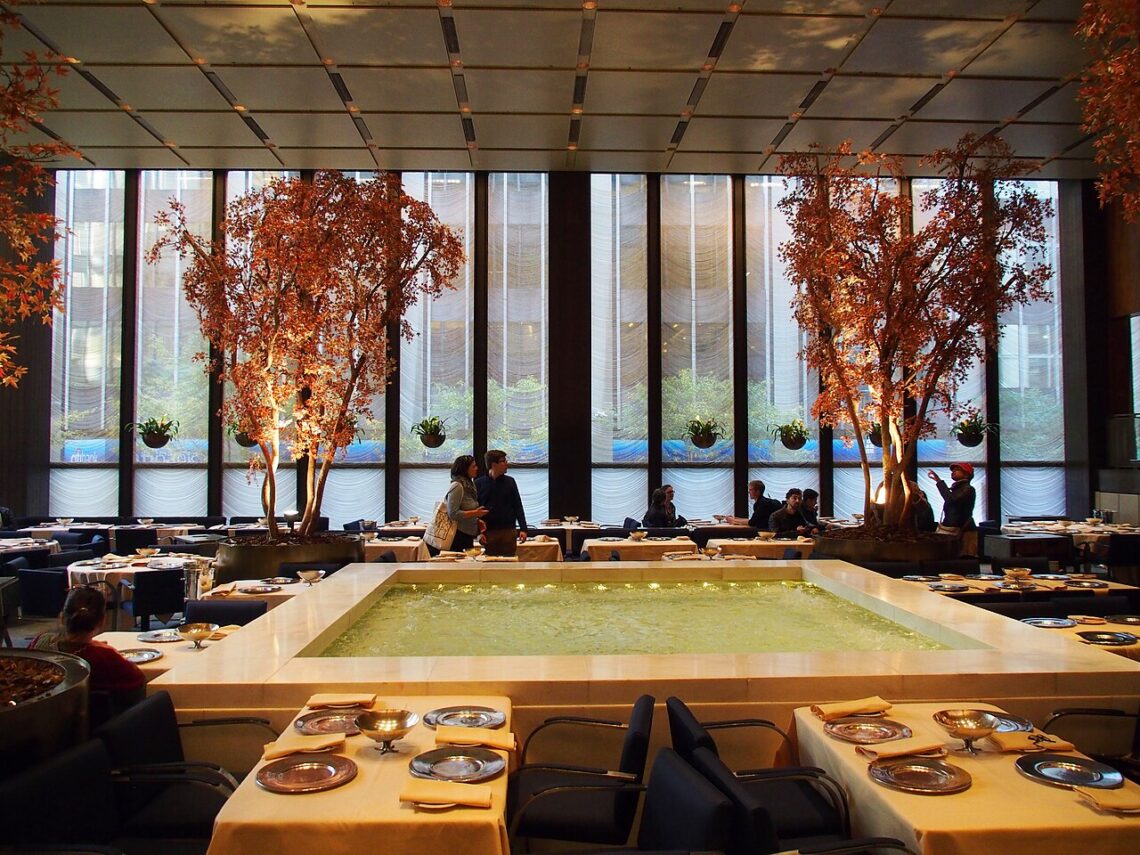 Seagram building / mies van der rohe | classics on architecture lab