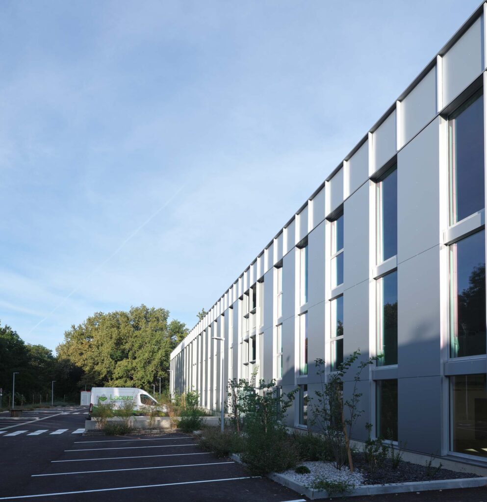 Hanami Offices / Taa Toulouse 34 Hanami offices / taa toulouse