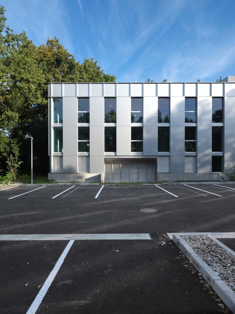 Hanami Offices / Taa Toulouse 32 Hanami offices / taa toulouse