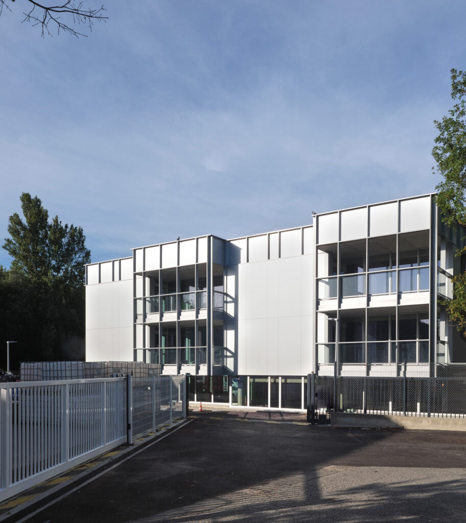 Hanami Offices / Taa Toulouse 26 Hanami offices / taa toulouse
