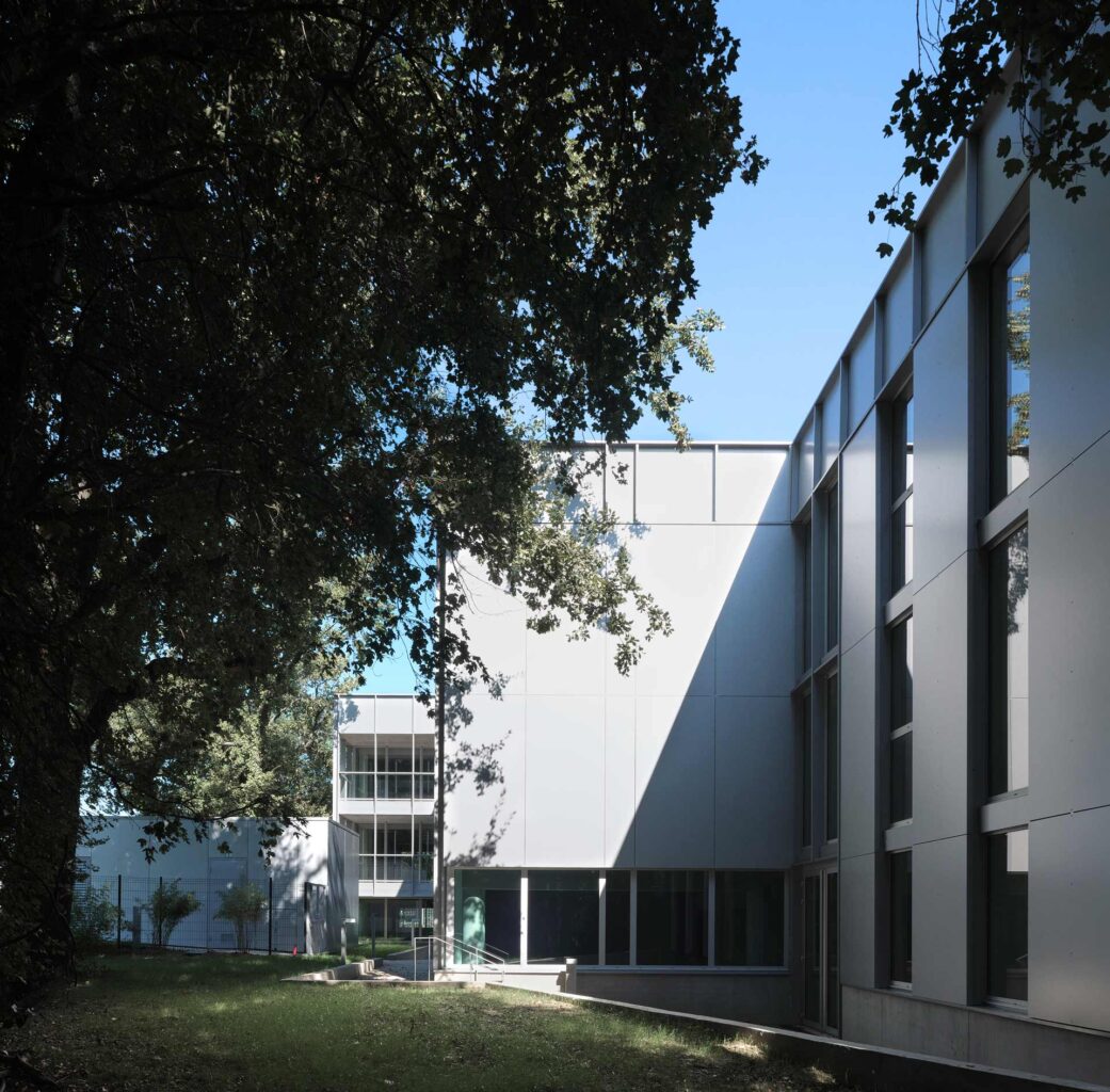Hanami Offices / Taa Toulouse 15 Hanami offices / taa toulouse
