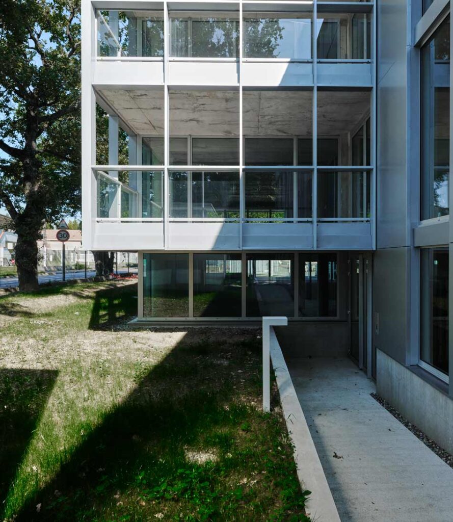 Hanami Offices / Taa Toulouse 13 Hanami offices / taa toulouse