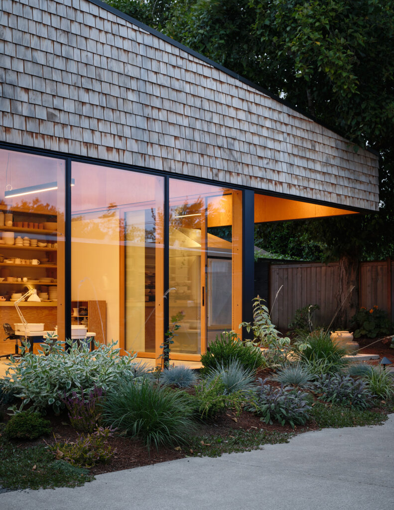 Ceramics Studio / Go'C 7 Ceramics studio / go'c