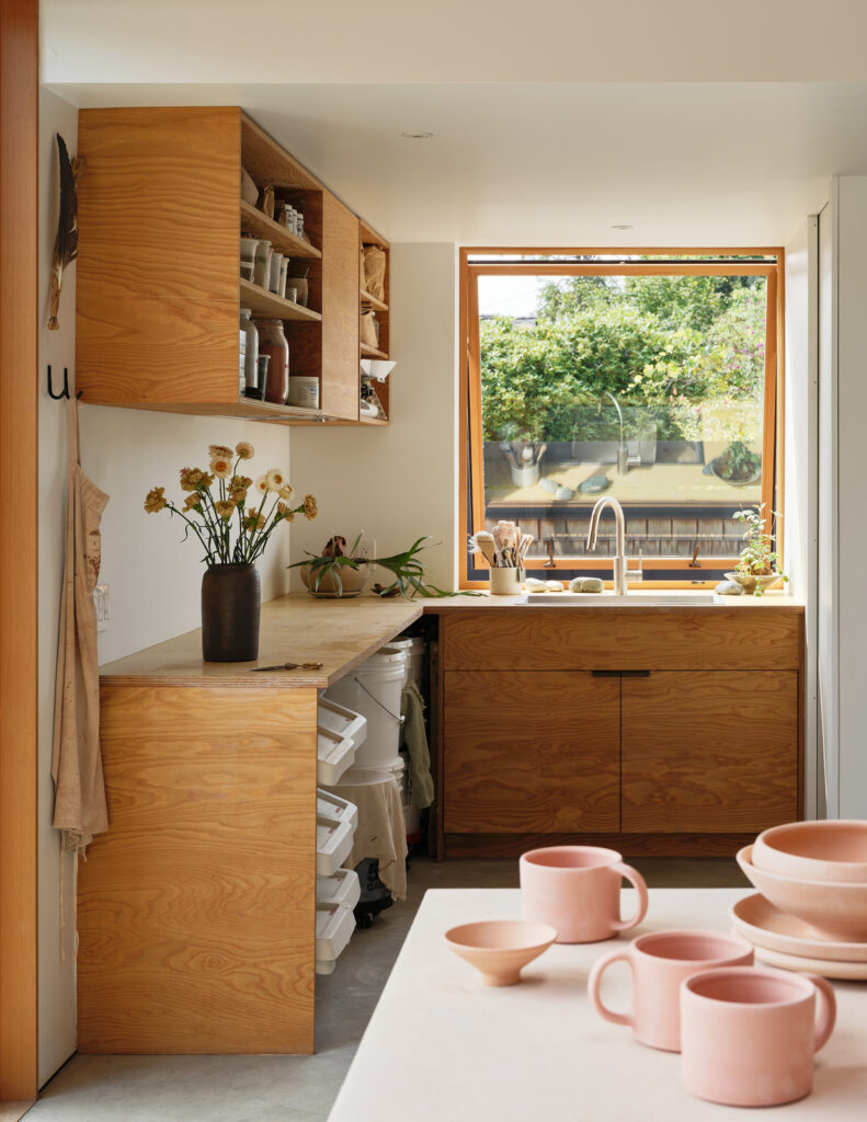 Ceramics Studio / Go'C 19 Ceramics studio / go'c