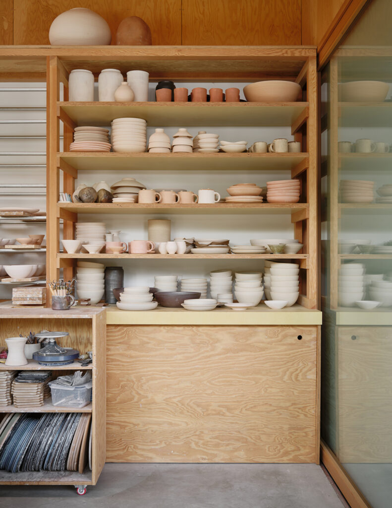 Ceramics Studio / Go'C 24 Ceramics studio / go'c