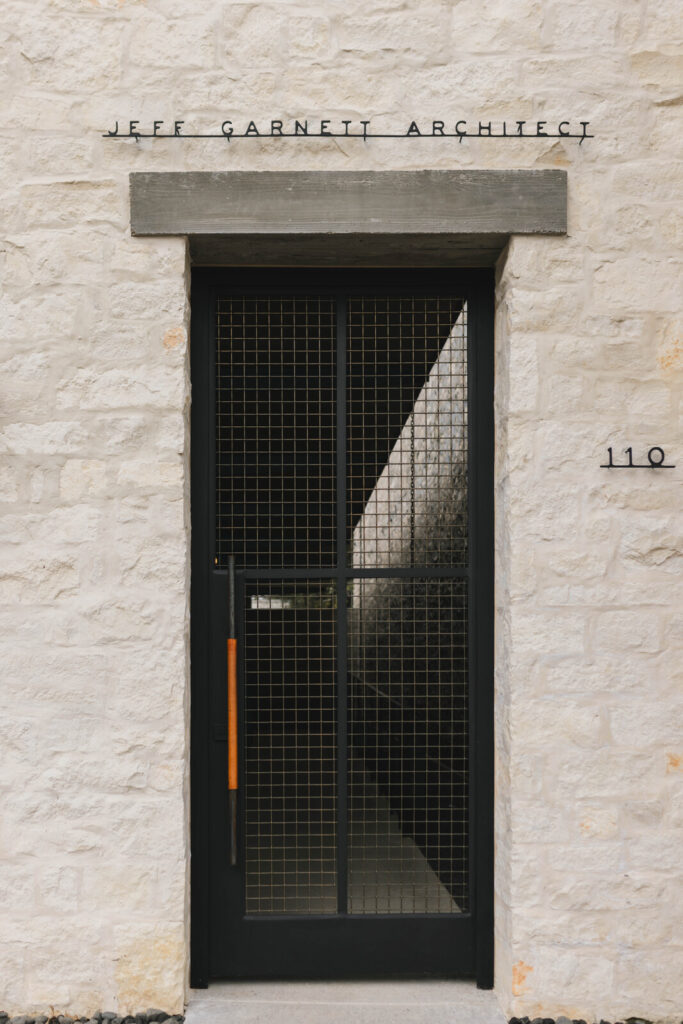 Jeff garnett architect 110 walnut st hannah middleton photography 07