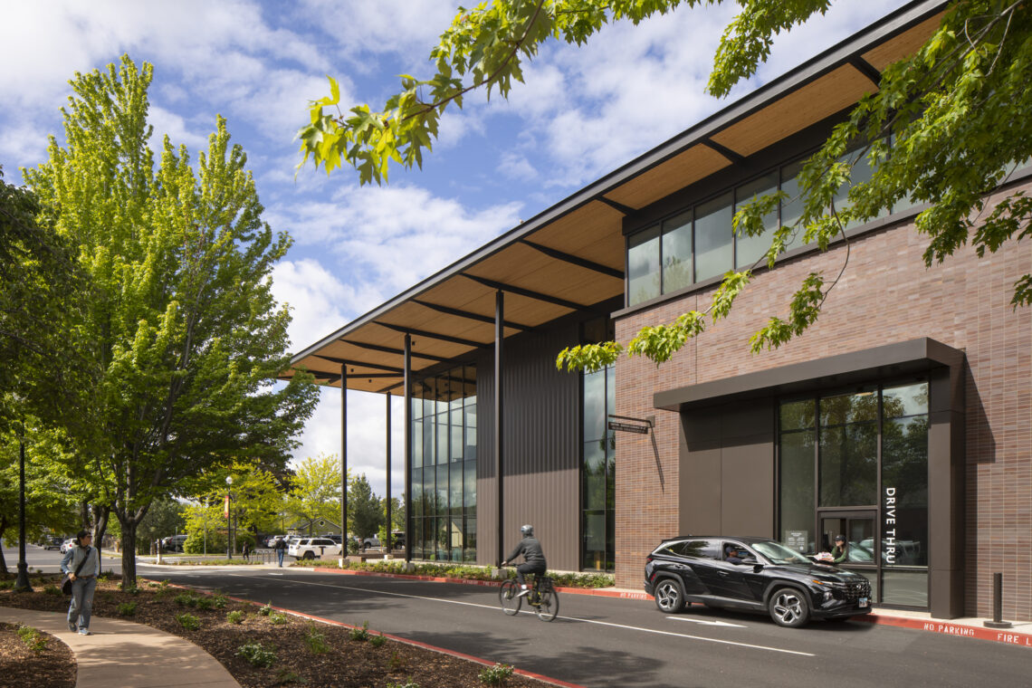 Redmond library / the miller hull partnership
