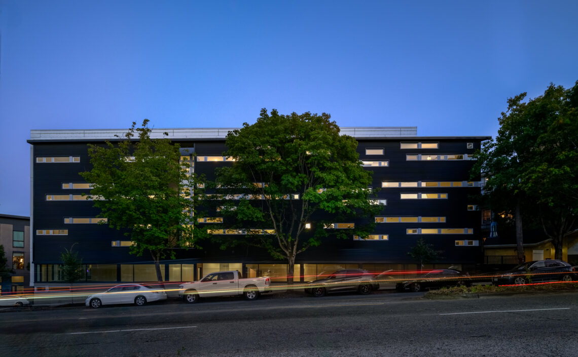 Bridge Way / Ko Architecture 12 Bridge way / ko architecture