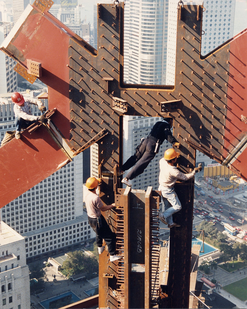 Bank Of China Tower / I.m. Pei | Classics On Architecture Lab 5 Bank of china tower / i. M. Pei | classics on architecture lab