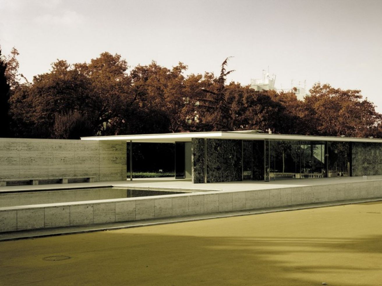 Barcelona-Pavilion-Mies-Van-Der-Rohe-Lilly-Reich-100_ Barcelona pavilion / mies van der rohe + lilly reich | classics on architecture lab