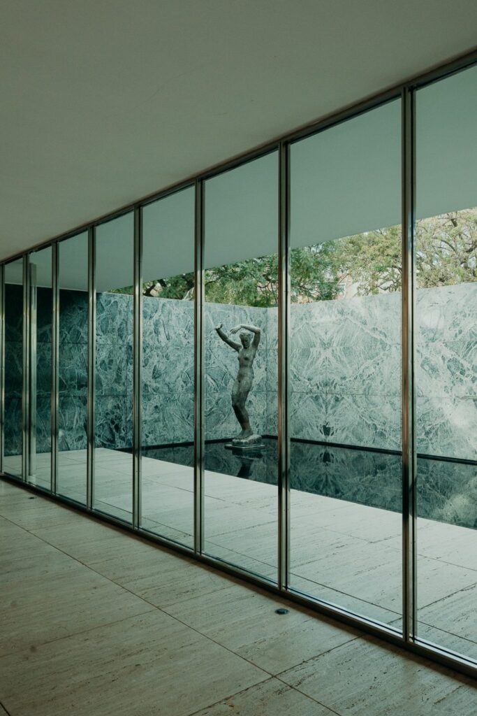 Barcelona Pavilion / Mies Van Der Rohe + Lilly Reich | Classics On Architecture Lab 45 Barcelona pavilion / mies van der rohe + lilly reich | classics on architecture lab