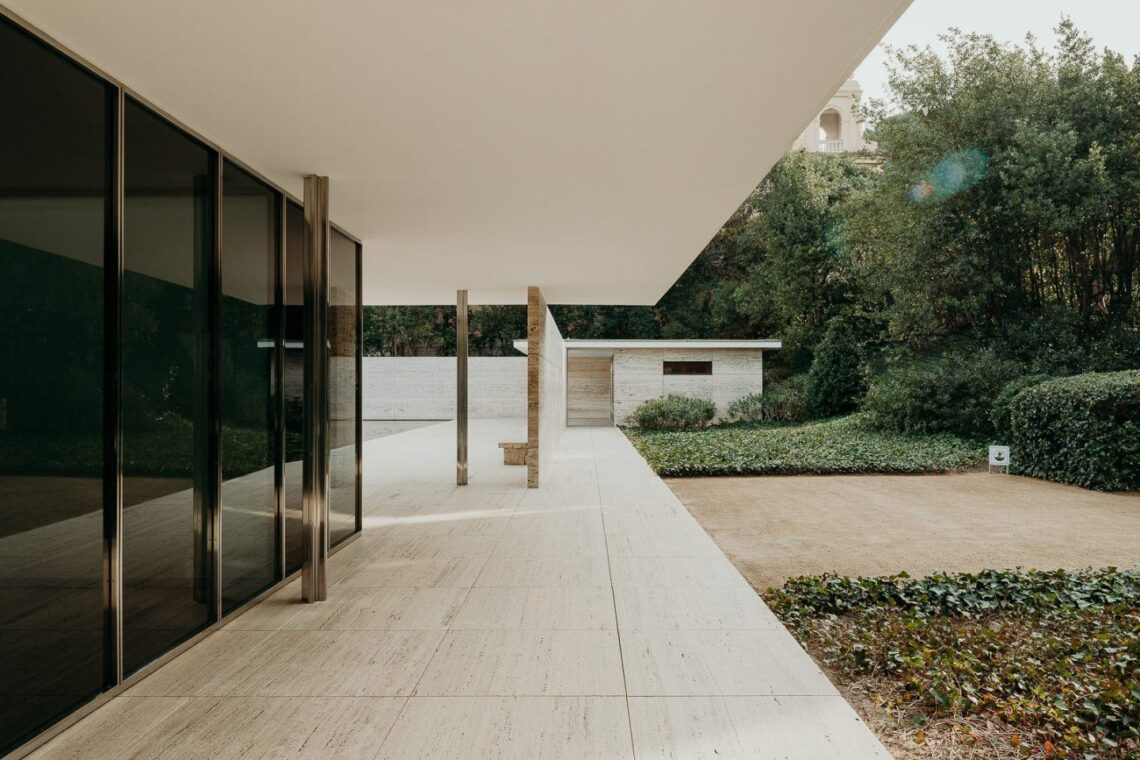 Barcelona Pavilion / Mies Van Der Rohe + Lilly Reich | Classics On Architecture Lab 17 Barcelona pavilion / mies van der rohe + lilly reich | classics on architecture lab