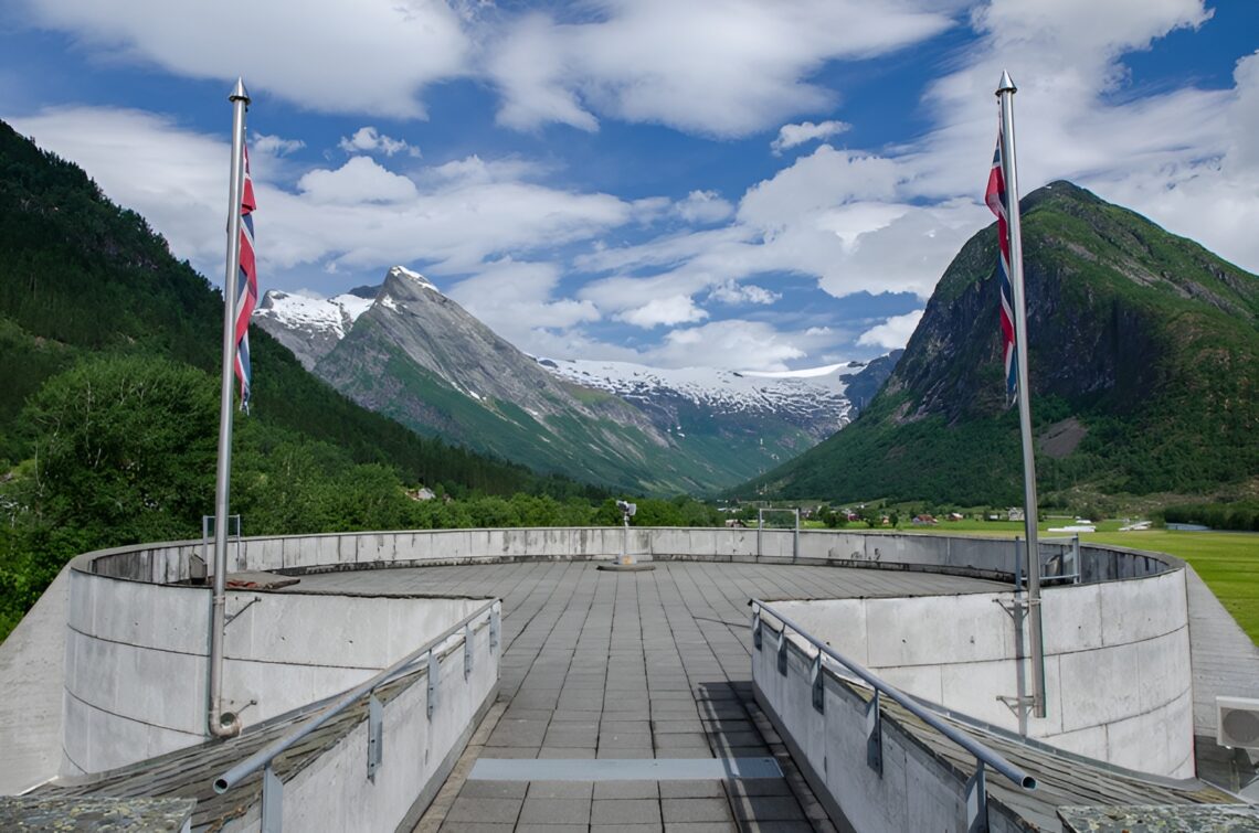 Sverre fehn: biography, works, awards