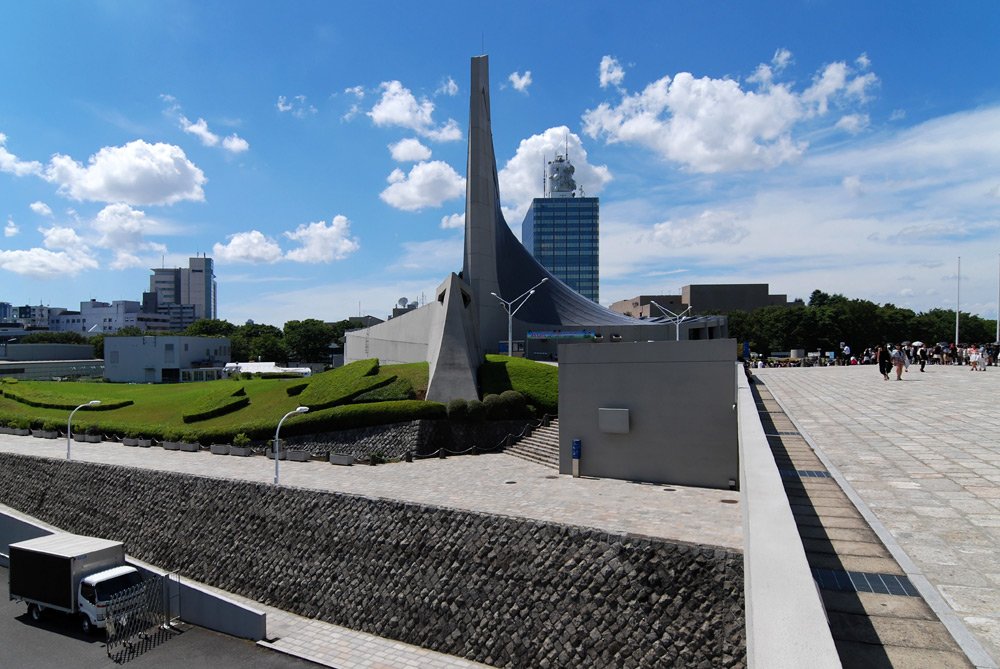 Yoyogi National Gymnasium / Kenzo Tange | Classics On Architecture Lab 53 Yoyogi national gymnasium / kenzo tange | classics on architecture lab
