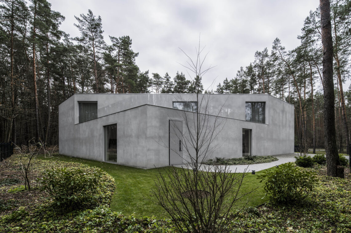 Trim House / Kwk Promes 12 Trim house / kwk promes