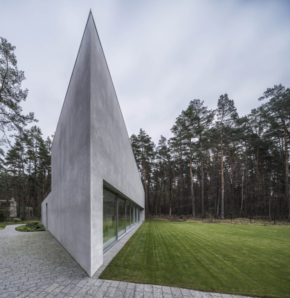 Trim House / Kwk Promes 25 Trim house / kwk promes