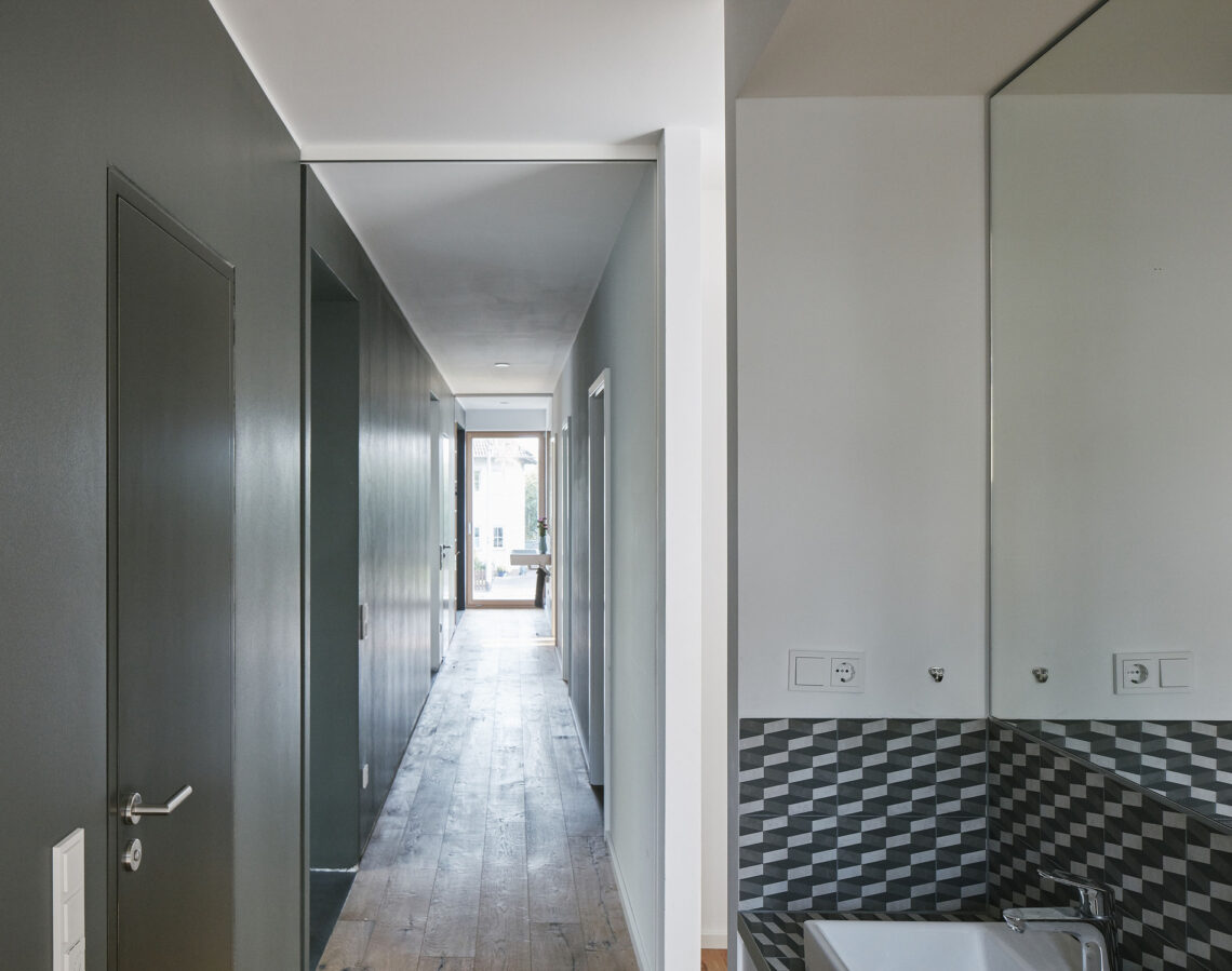 Black House / Henning Grahn Architektur + Marc Flick – Architekt Bda + Christian Stock 19 Black & white house / henning grahn architektur + marc flick – architekt bda + christian stock