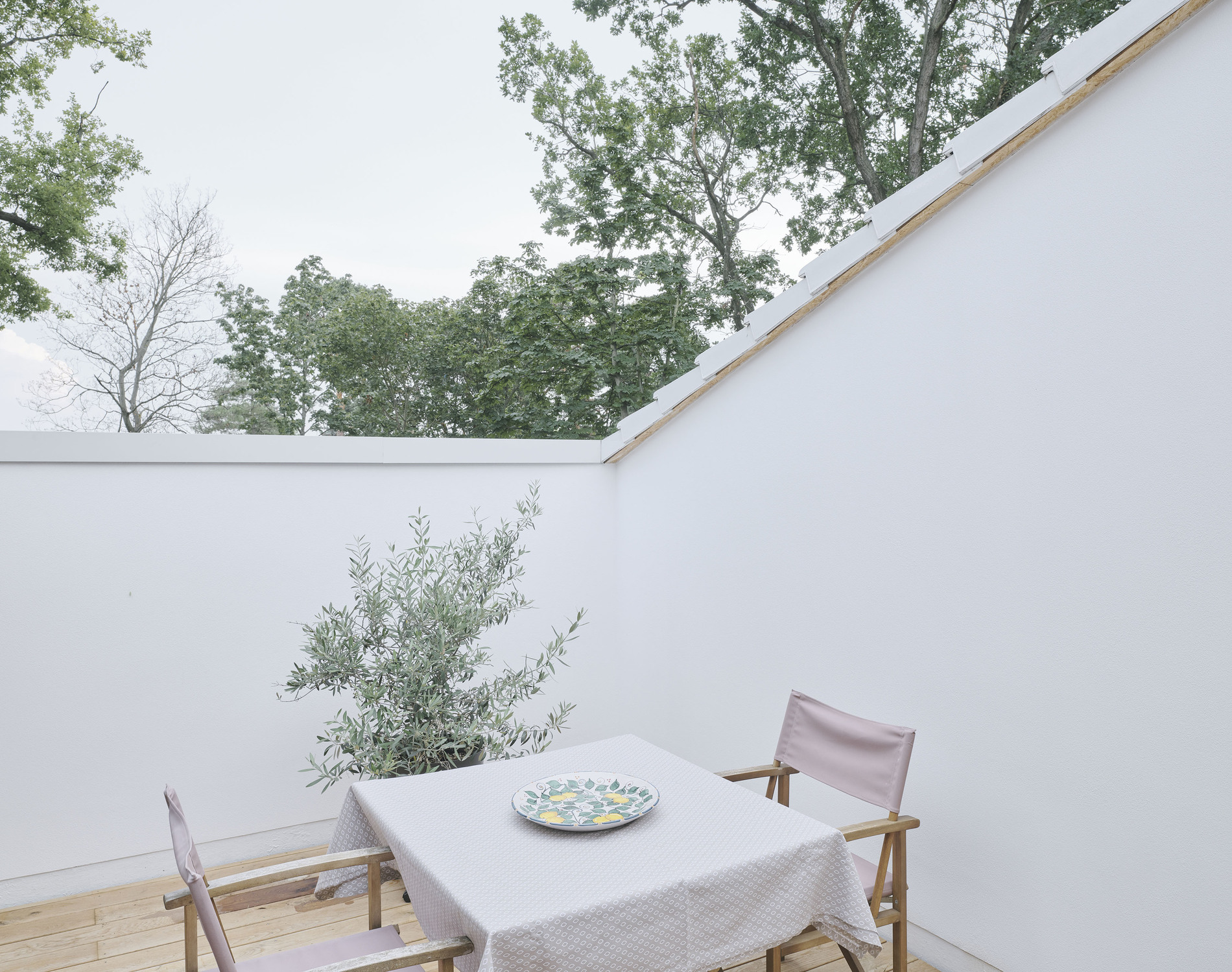 Interview With Henning Grahn Of Henning Grahn Architektur 4 Black & white house / henning grahn architektur + marc flick – architekt bda + christian stock