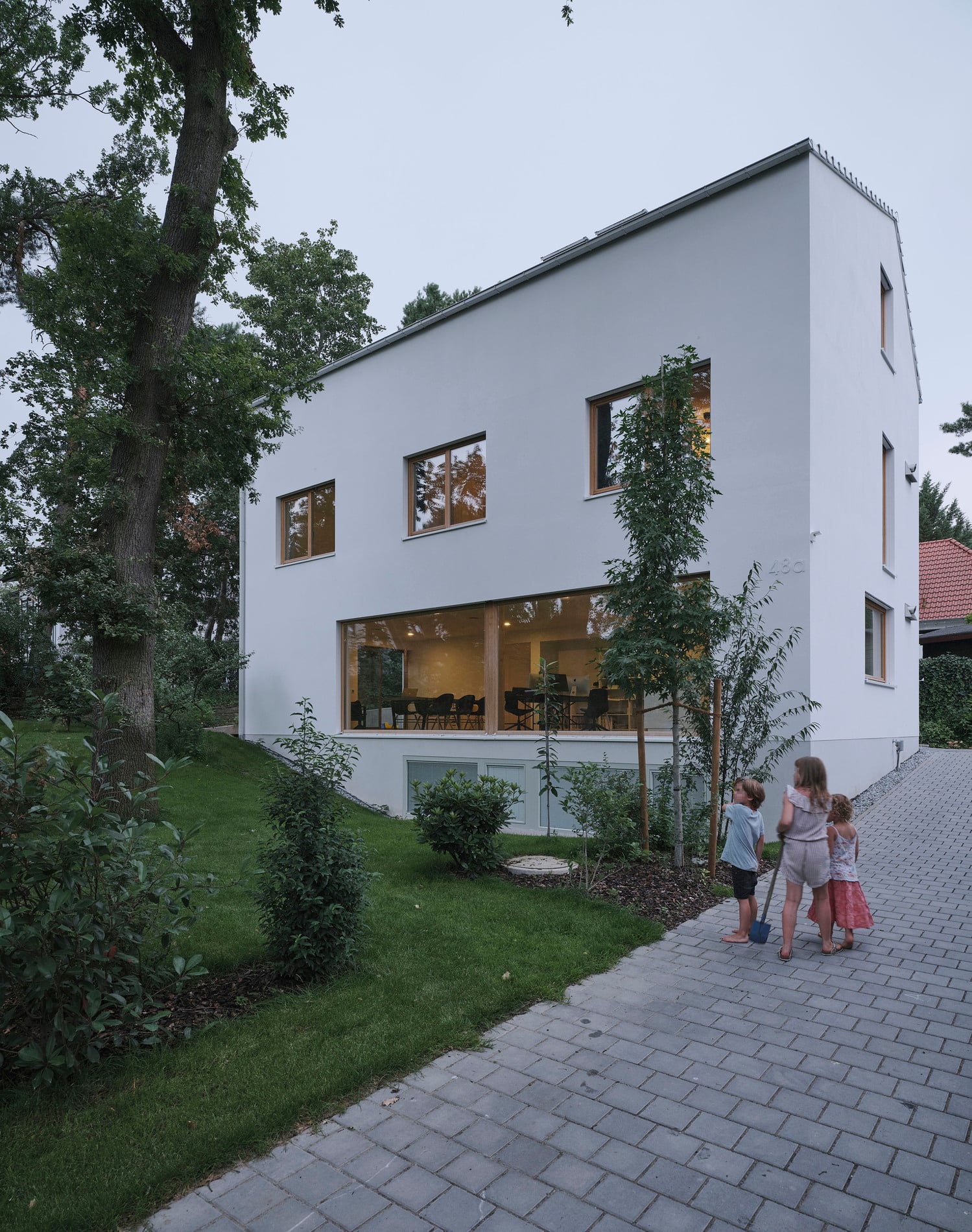 5 White House - Perspective 1 Black & white house / henning grahn architektur + marc flick – architekt bda + christian stock