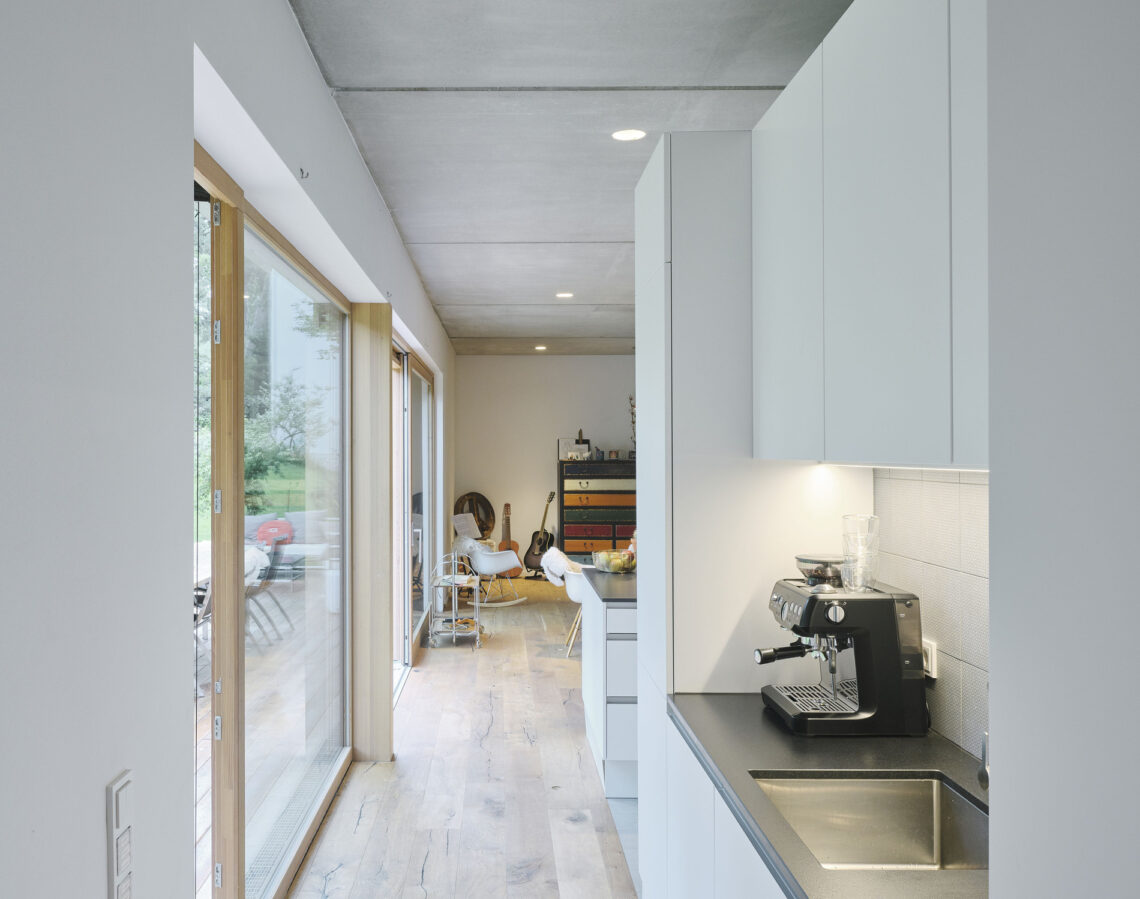 Black House / Henning Grahn Architektur + Marc Flick – Architekt Bda + Christian Stock 1 Black & white house / henning grahn architektur + marc flick – architekt bda + christian stock