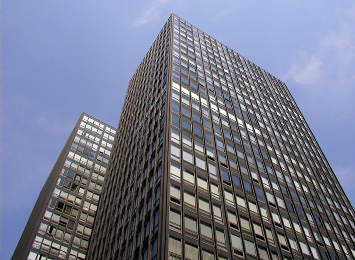 860-880 Lake Shore Drive / Mies Van Der Rohe | Classics On Architecture Lab 25 860-880 lake shore drive / mies van der rohe | classics on architecture lab