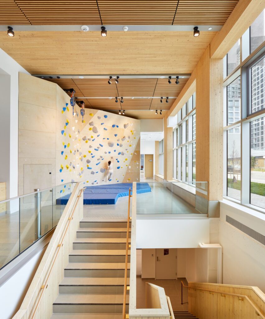 Limberlost Place / Moriyama Teshima Architects + Acton Ostry Architects 16 Limberlost place / moriyama teshima architects + acton ostry architects