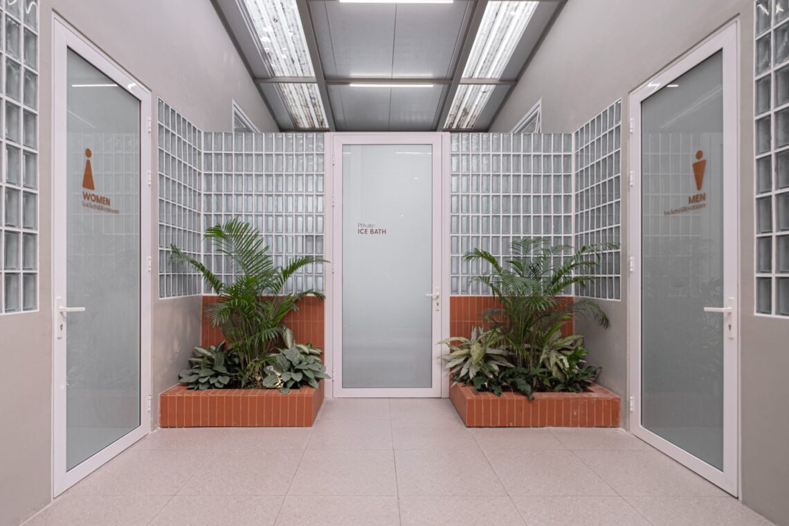 Papaya Pickleball Club / Kanitarchitects 12 Papaya pickleball club / kanitarchitects