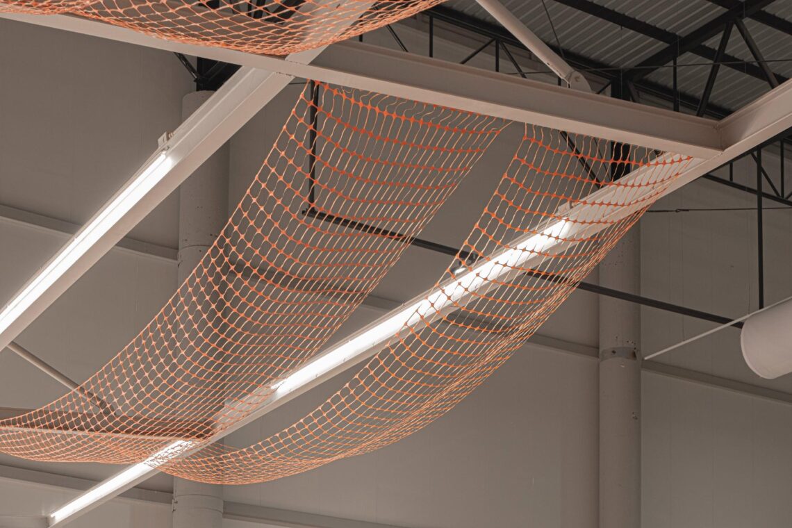 Papaya Pickleball Club / Kanitarchitects 7 Papaya pickleball club / kanitarchitects