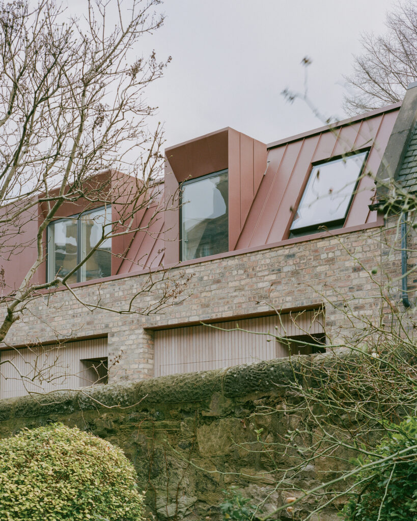 Canon Mews / Pend Architects 32 Canon mews / pend architects