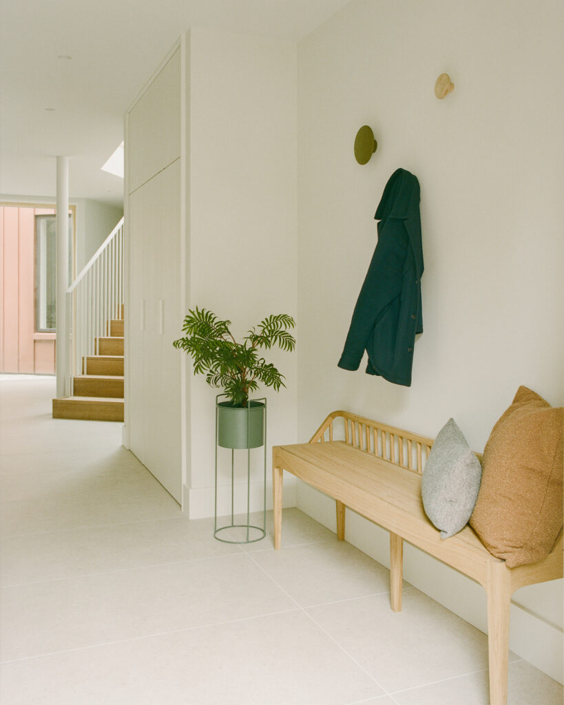 Canon Mews / Pend Architects 28 Canon mews / pend architects