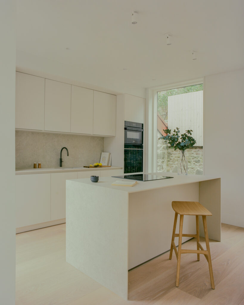 Canon Mews / Pend Architects 15 Canon mews / pend architects