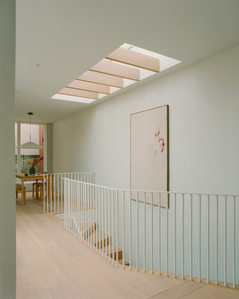 Canon mews / pend architects