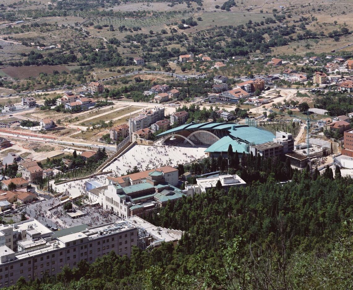 Padre pio pilgrimage church / renzo piano building workshop