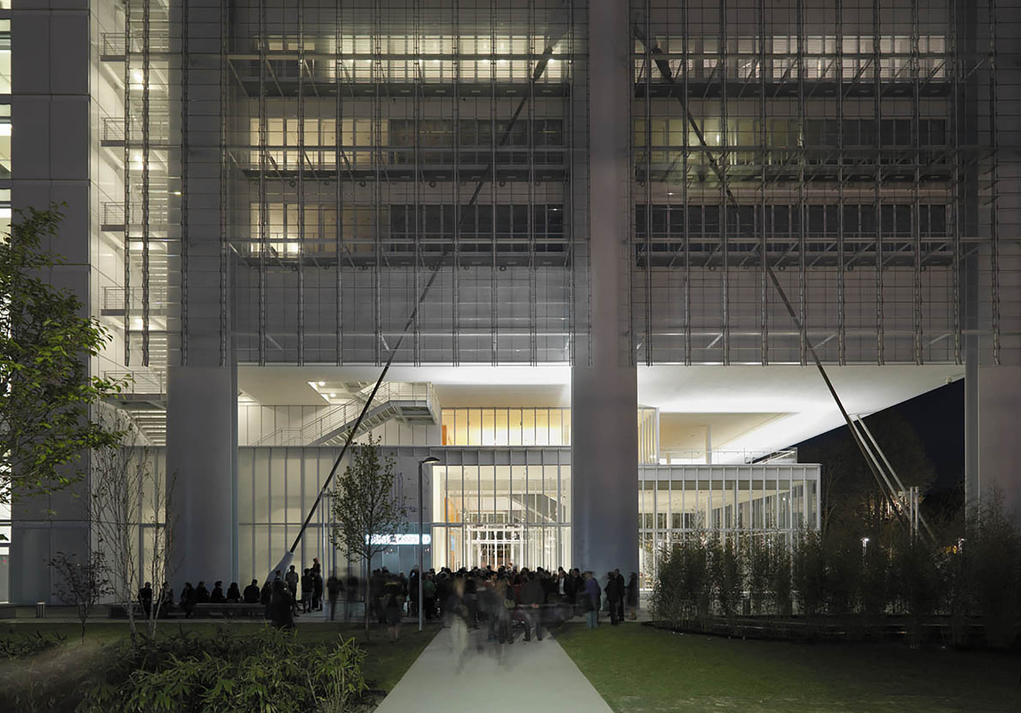 Intesa sanpaolo office building / renzo piano building workshop