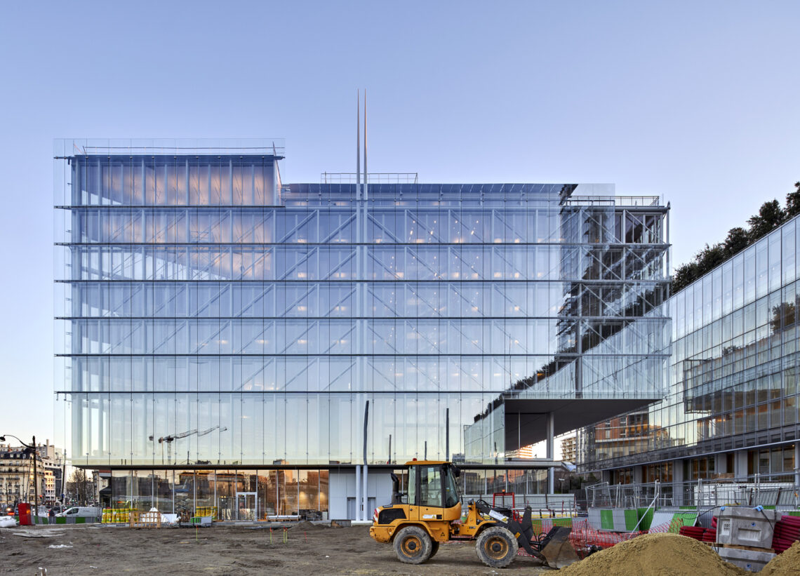 Moda Headquarters / Renzo Piano Building Workshop 1 Moda headquarters of the paris bar association / renzo piano building workshop