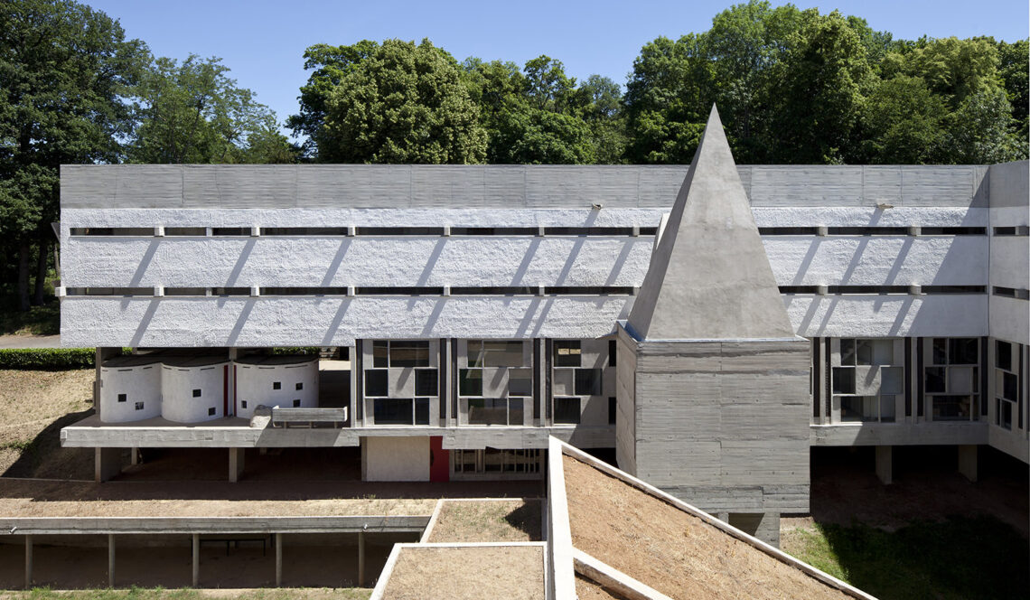 Convent of la tourette / le corbuiser | classics on architecture lab