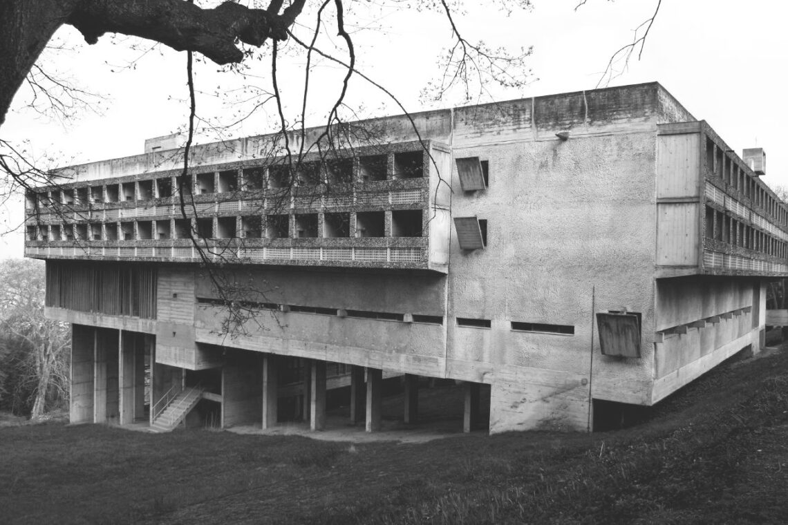 Convent of la tourette / le corbuiser | classics on architecture lab