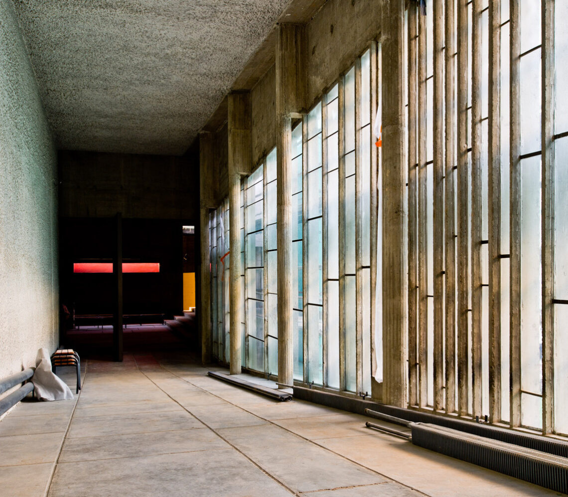 Convent of la tourette / le corbuiser | classics on architecture lab