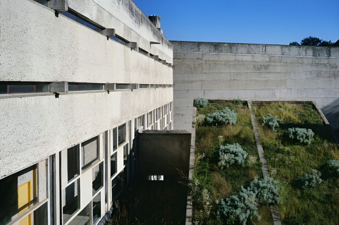 Convent of la tourette / le corbuiser | classics on architecture lab