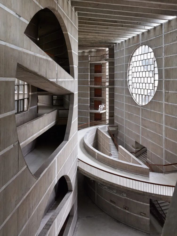 National Assembly Building Of Bangladesh / Louis Kahn | Classics On Architecture Lab 11 National assembly building of bangladesh / louis kahn | classics on architecture lab