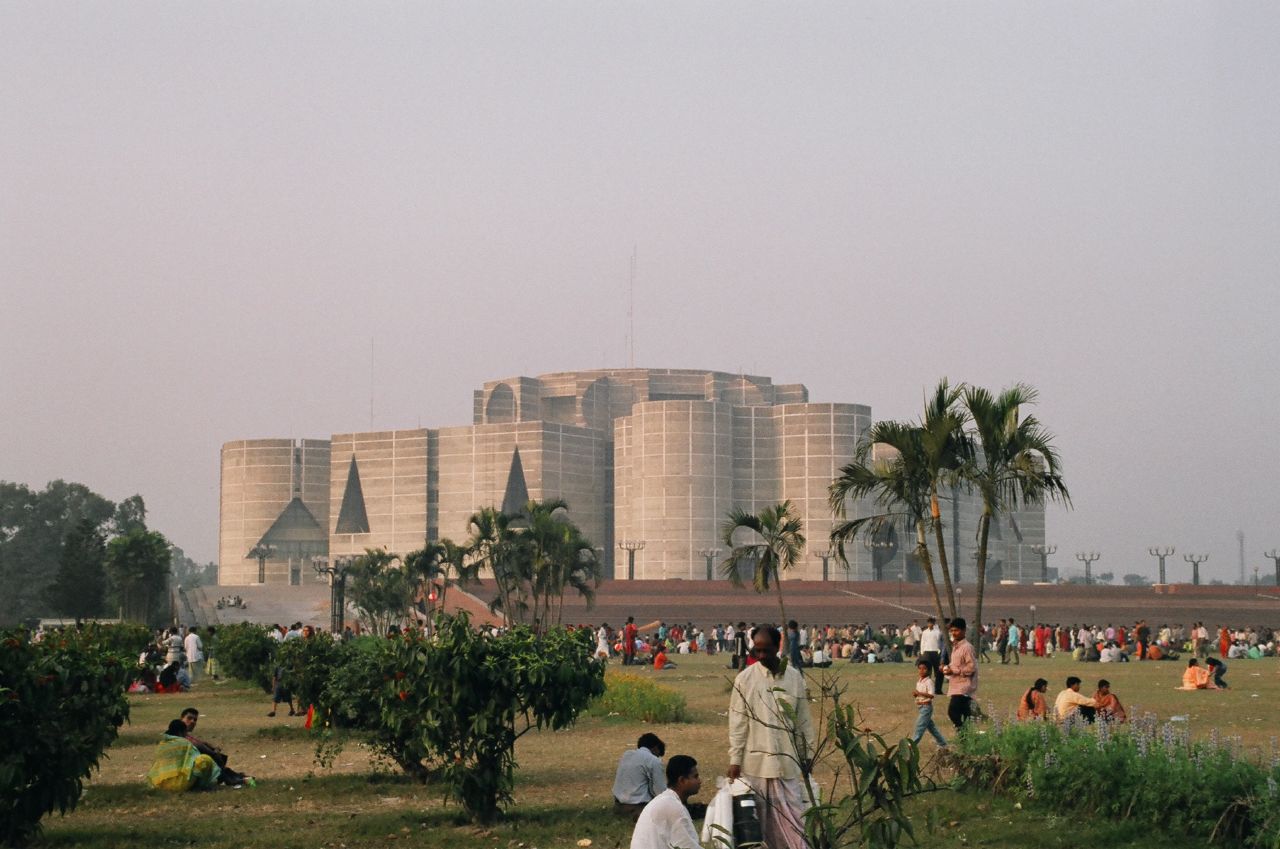 National-Assembly-Building-Of-Bangladesh-Louis-Kahn-Classics-On-Architecture-Lab-77 National assembly building of bangladesh / louis kahn | classics on architecture lab