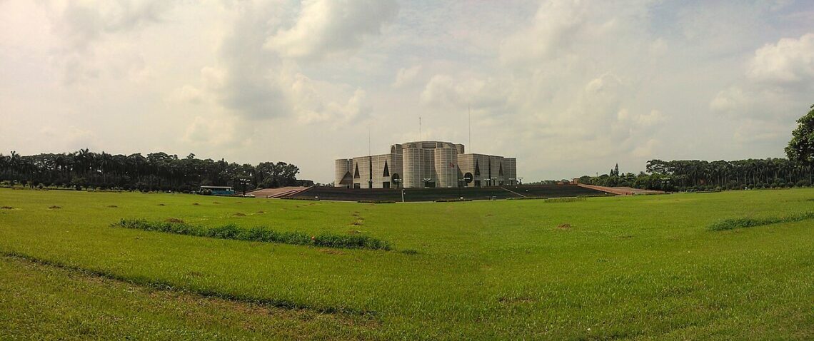 National Assembly Building Of Bangladesh / Louis Kahn | Classics On Architecture Lab 15 National assembly building of bangladesh / louis kahn | classics on architecture lab