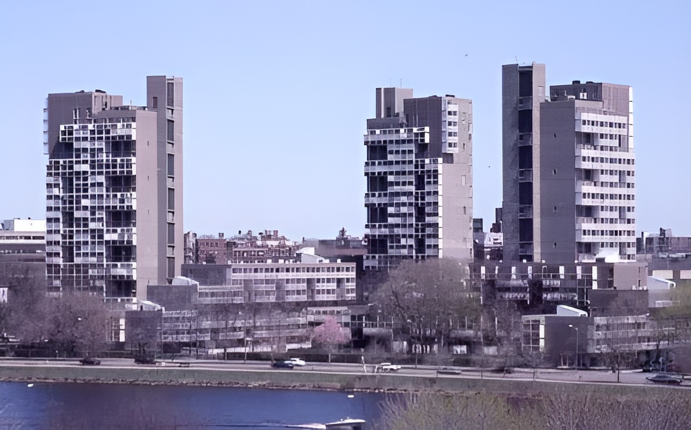 Peabody-Terrace-Sert-Jackson-And-Gourley-Classics-On-Architecture-Lab-52 Peabody terrace / sert, jackson & gourley | classics on architecture lab