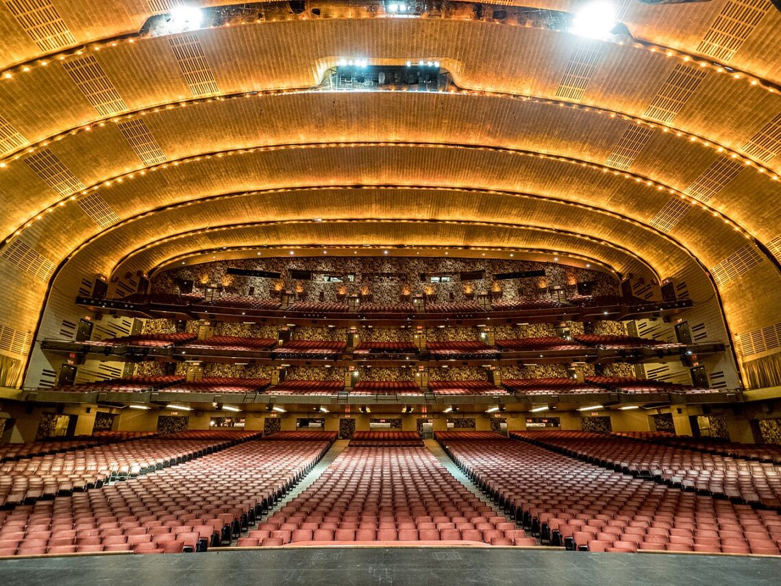 Radio City Music Hall / Edward Durell Stone &Amp; Donald Deskey | Classics On Architecture Lab 15 Radio city music hall / edward durell stone & donald deskey | classics on architecture lab