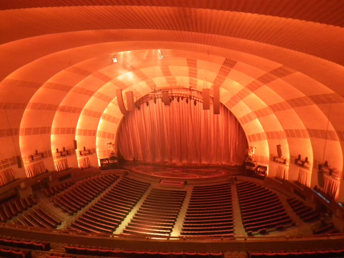 Radio City Music Hall / Edward Durell Stone &Amp; Donald Deskey | Classics On Architecture Lab 44 Radio city music hall / edward durell stone & donald deskey | classics on architecture lab